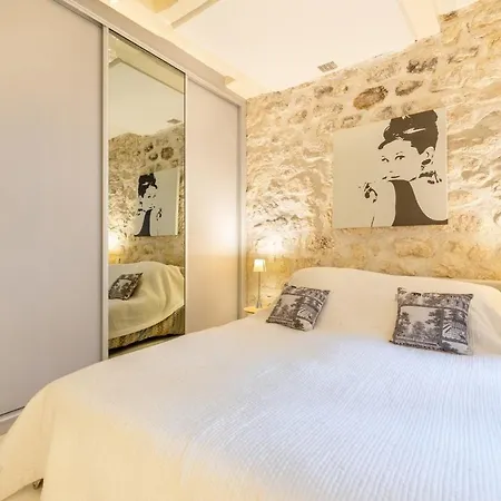 Santorini Paryż